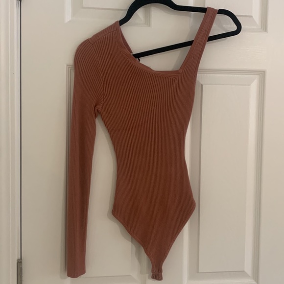 Abercrombie Asymmetric Knit Bodysuit - Picture 2 of 4